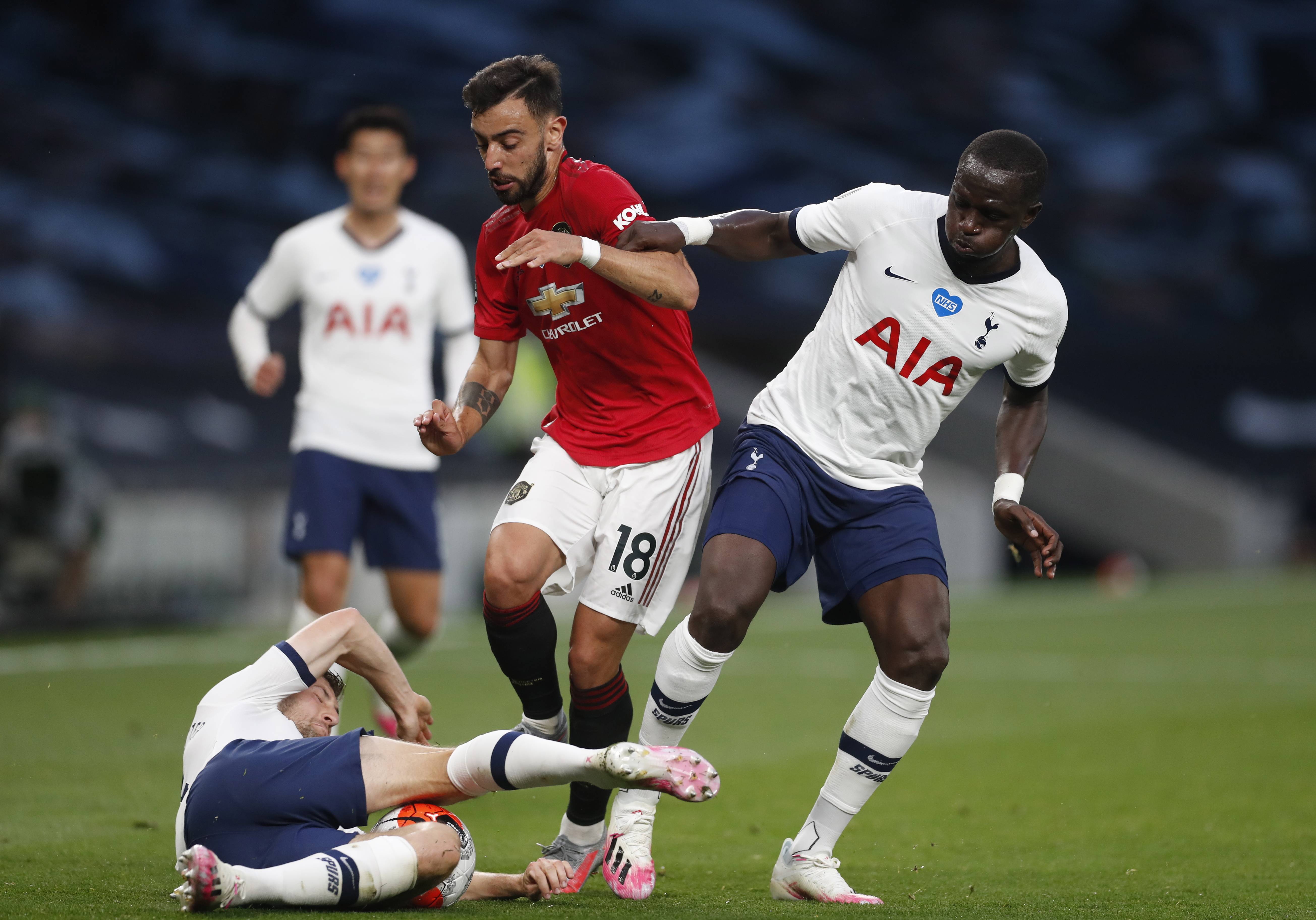 44球，埃里克森升至丹麦队史射手榜第三位.