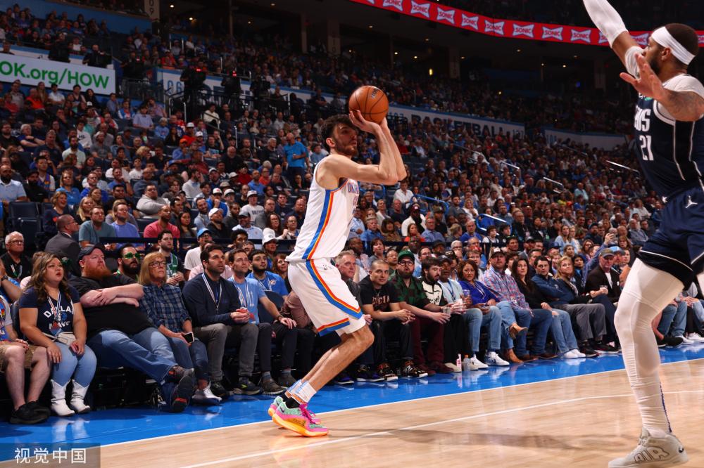 这位年轻的 这位年轻的